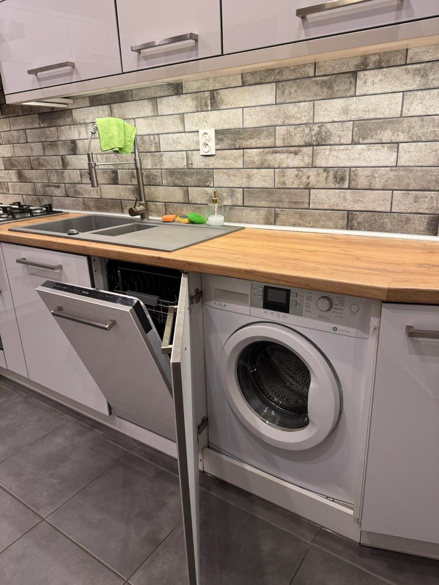 Apartamenty Zasanie แชมิตช์ ภายนอก รูปภาพ